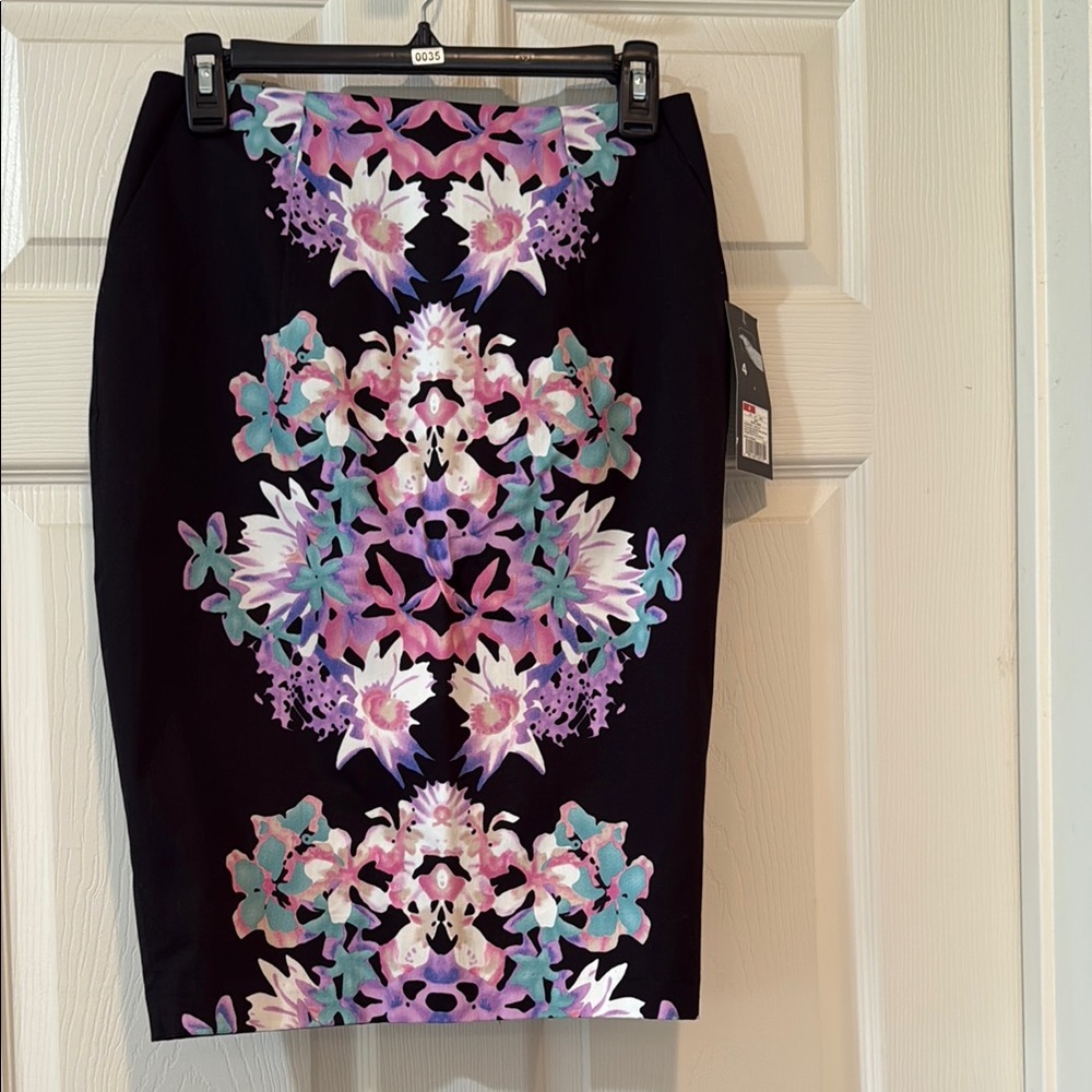 Massimo Black Pink Embellished Pencil Skirt